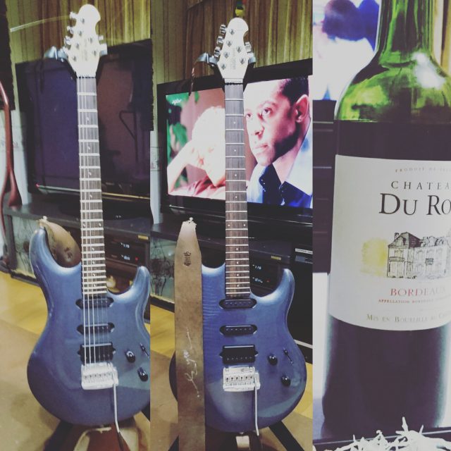 ワインとギター♪