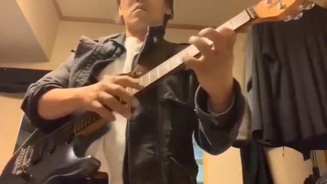 #Eruption またやりたいネ🎶忘れないように弾いとこ（笑）